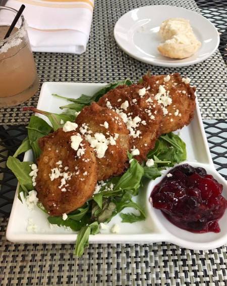 19029177_10154810557772807_1828706226503630370_n